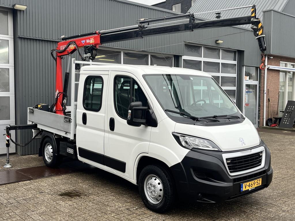 Peugeot Boxer 335 2.0 BlueHDI L2 Euro 6 Fassi laadkraan Airc, Voorwielaandrijving, Gebruikt, 4 cilinders, Wit