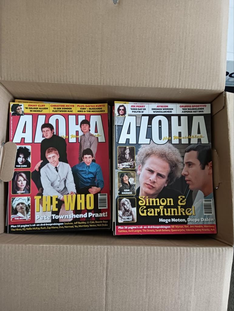 ALOHA Muziektijdschriften - Jaren '90 & 2000+ (50 ex.), Ophalen, Zo goed als nieuw, Muziek, Film of Tv