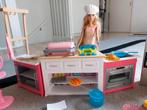 Barbie keuken met accessoires en pop, Kinderen en Baby's, Ophalen of Verzenden