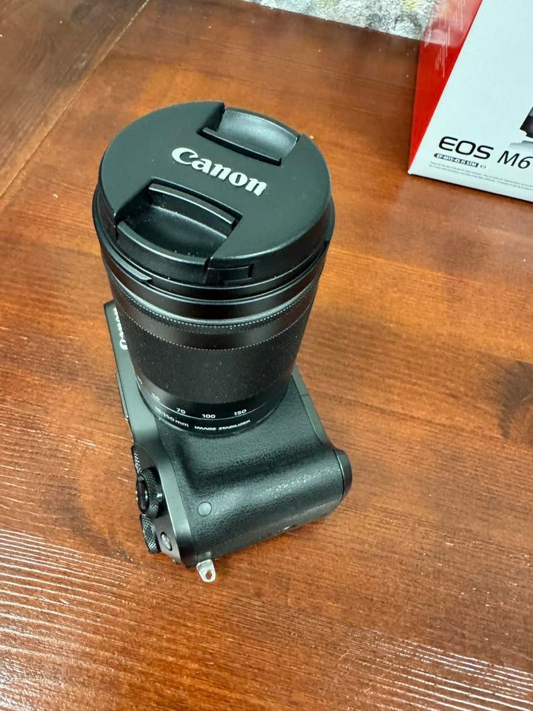 Canon EOS M6 + 18-150mm lens + accessoires, Audio, Tv en Foto, Fotocamera's Digitaal, Canon, Gebruikt, Canon, Compact