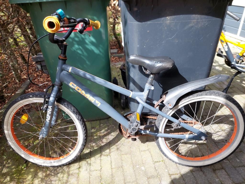 Alpina kinderfiets met achteruit trap rem, Fietsen en Brommers, Fietsen | Kinderfietsjes, Ophalen, Gebruikt, 16 tot 20 inch, Alpina