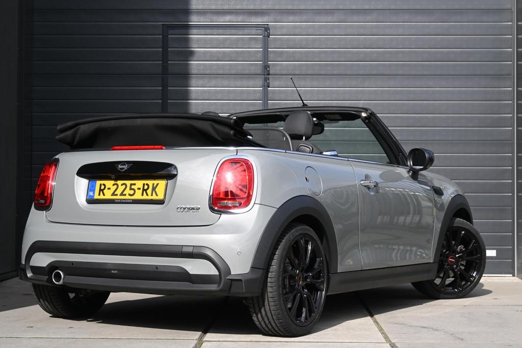 Mini Mini Cabrio 1.5 Cooper Classic | AUTOMAAT | STOELVERWAR, Auto's, Gebruikt, Euro 6, Cabriolet, 4 stoelen