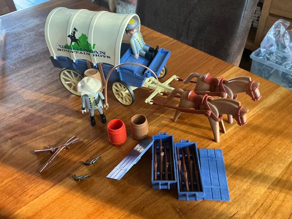 Zuiderlingen met huifkar. 2 sets, Ophalen of Verzenden, Zo goed als nieuw