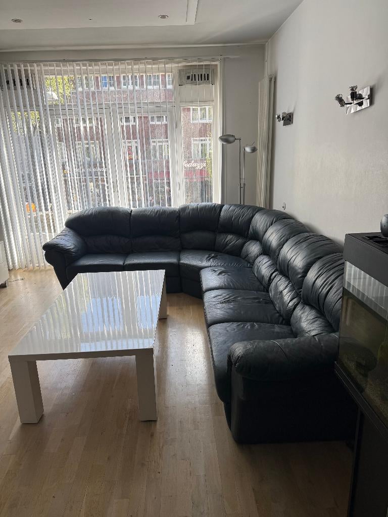 Leren bank, Huis en Inrichting, Banken | Bankstellen, Ophalen, 250 tot 300 cm, Gebruikt, Hoekbank