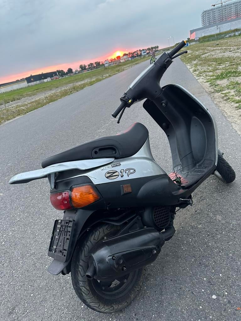 Zip type 3 172cc, Fietsen en Brommers, Scooters | Piaggio, Ophalen, Tweetakt, Gebruikt, Zip