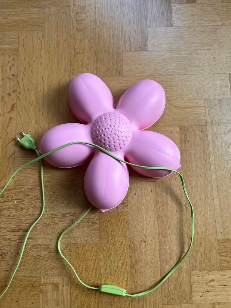 Ikea Smila Blomma wandlamp roze, Ophalen, Gebruikt, Kunststof