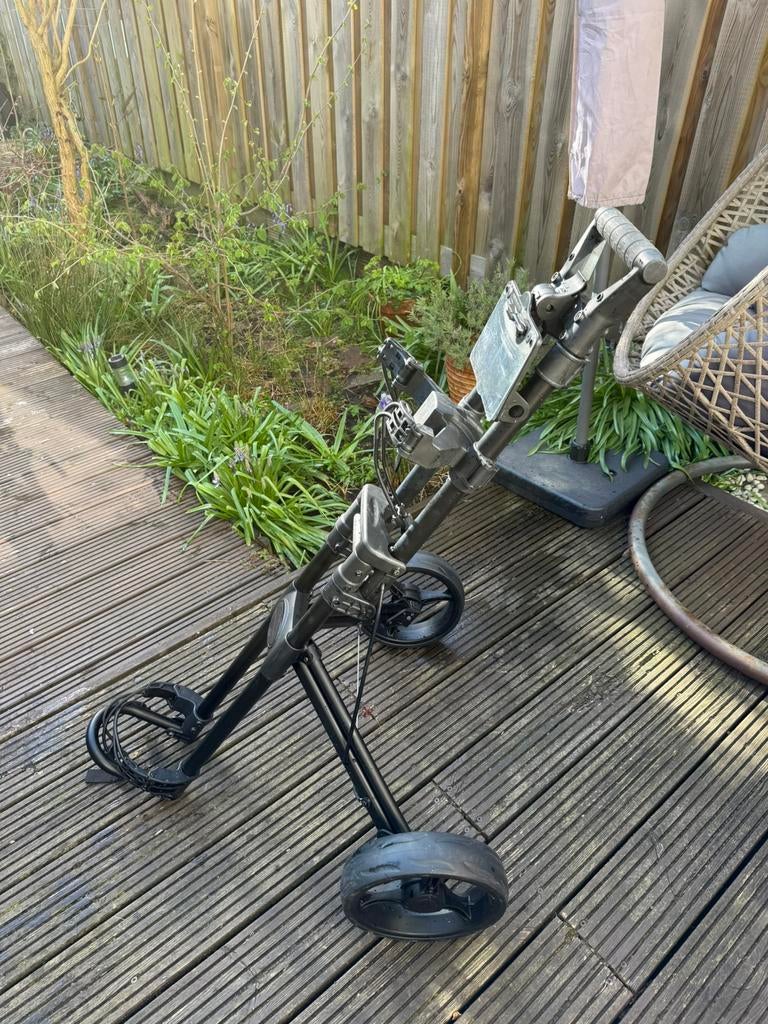 Golftrolly Inesis opvouwbaar, Ophalen, Zo goed als nieuw, Golfkar