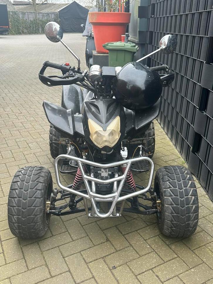Quad met honda motor twin 250cc, Doe-het-zelf en Verbouw, Motoren, Benzinemotor, 1800 rpm of meer, Ophalen of Verzenden