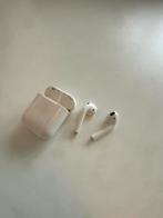 Apple AirPods (1e generatie) met oplaadcase, Ophalen of Verzenden, Gebruikt, Draadloos
