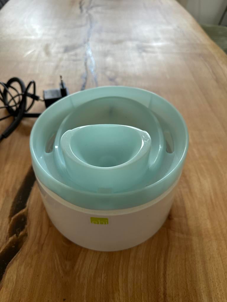 Ebi drinkfontein kat en/of hond., Dieren en Toebehoren, Katten-accessoires, Ophalen, Zo goed als nieuw