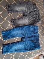 2 baby jeansbroekjes - blauw en zwart, Kinderen en Baby's, Babykleding | Overige, Ophalen of Verzenden, Zo goed als nieuw, Onbekend