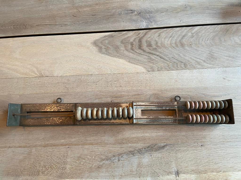 Vintage groot metalen telraam met houten kralen, Ophalen of Verzenden, Krijtbord