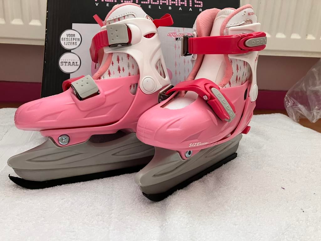 Nijdam IJshockeyschaatsen / schaatsen verstelbaar maat 27/30, Sport en Fitness, Schaatsen, Gebruikt, Ophalen of Verzenden, IJshockeyschaatsen