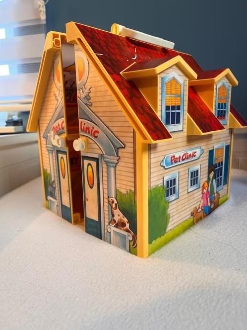 Playmobil Dierenkliniek, Kinderen en Baby's, Speelgoed | Playmobil, Ophalen of Verzenden, Zo goed als nieuw, Complete set