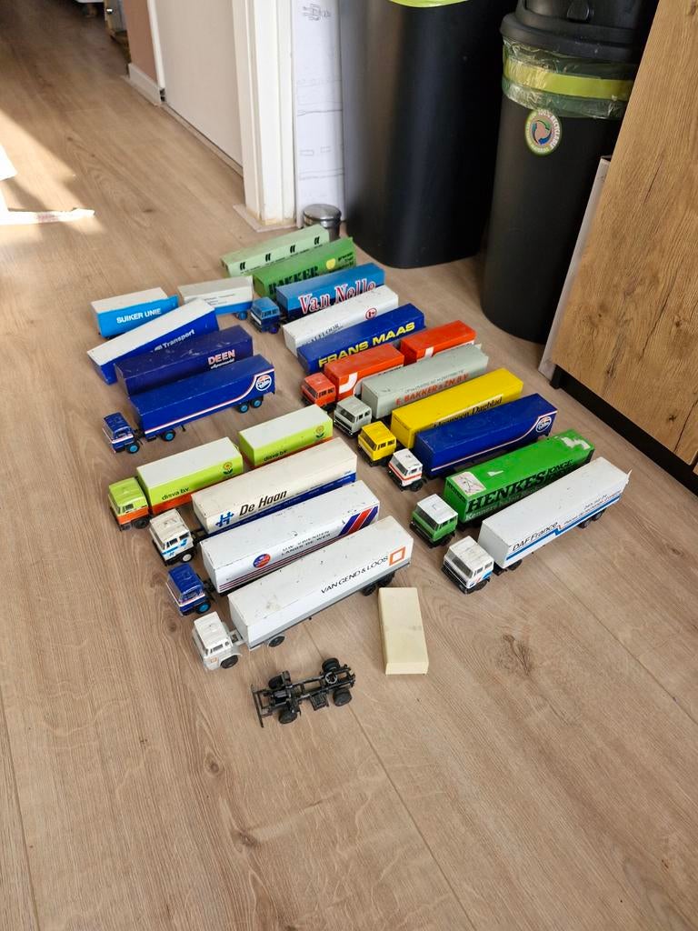 Daf lion car, Hobby en Vrije tijd, Modelbouw | Auto's en Voertuigen, Overige merken, Gebruikt, 1:50 of kleiner, Ophalen of Verzenden