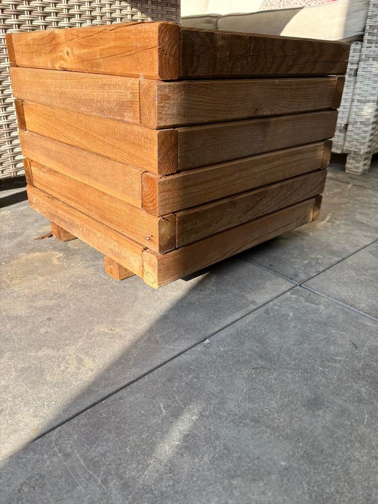 Mooie houten bloembak voor buiten, Tuin en Terras, Bloembakken en Plantenbakken, Ophalen of Verzenden, Zo goed als nieuw, Hout