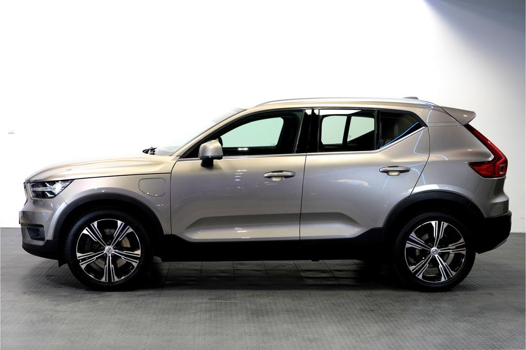Volvo XC40 1.5 T5 Recharge 193kW/262pk DCT7 Inscription EL.T, Met garantie (alle), Hybride Elektrisch/Benzine, 3 cilinders, 10 kWh