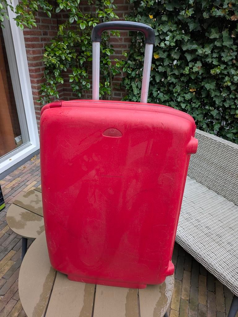 2 koffers Samsonite hardcase en onbekend merk softcase €3,50, Sieraden, Tassen en Uiterlijk, Koffers, Ophalen, Gebruikt