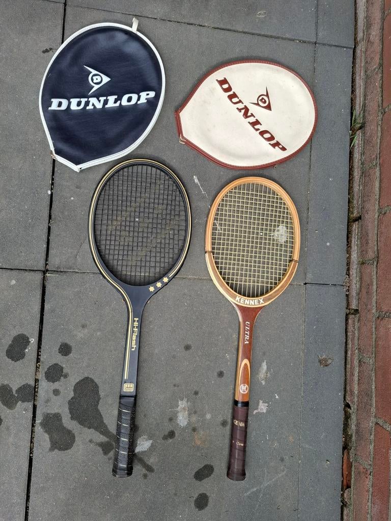 Tennisrackets dunlop, Sport en Fitness, Squash, Ophalen of Verzenden, Gebruikt, Racket, Met hoes