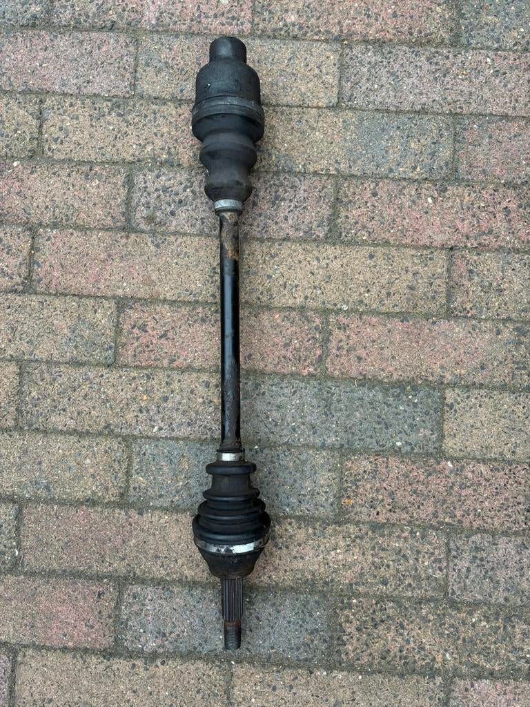 Aandrijfas compleet van een aixam 400, Ophalen