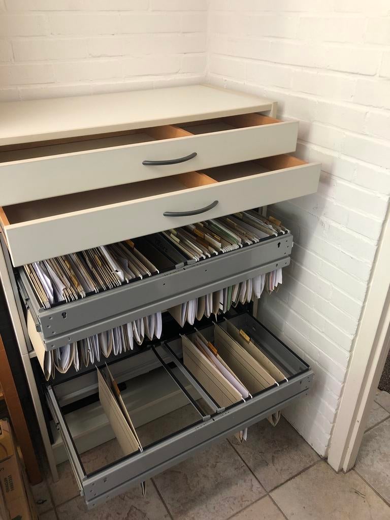 IKEA Archief Kast - Uitstekende Staat (119x84x41.5 cm), Ophalen, 100 tot 150 cm, 5 laden of meer, Zo goed als nieuw