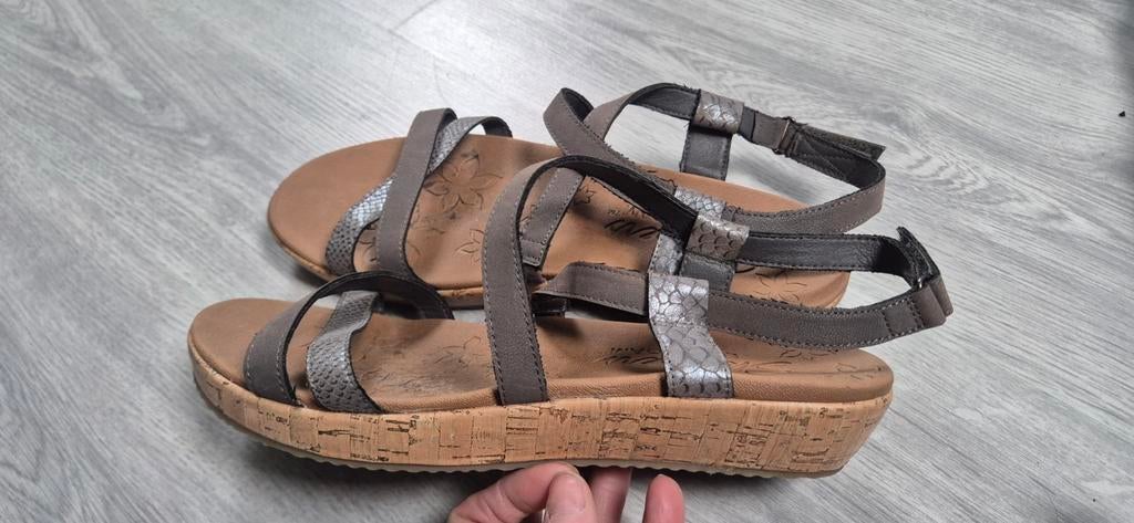 Mooie sandalen van Skechers, Kleding | Dames, Schoenen, Skechers, Bruin, Zo goed als nieuw, Sandalen of Muiltjes