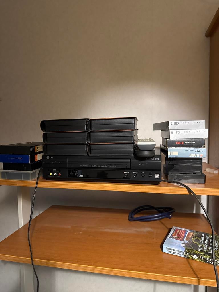 LG VHS-speler met Video Doctor en videobanden, Audio, Tv en Foto, Videospelers, Ophalen of Verzenden, Gebruikt, VHS-speler of -recorder