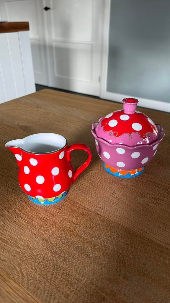 Oilily suikerpotje en melkkannetje, Overige typen, Ophalen of Verzenden, Zo goed als nieuw, Overige stijlen
