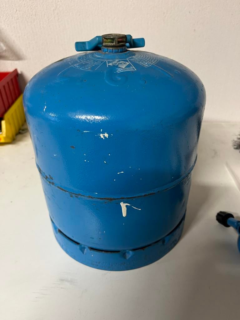 Campingaz gasfles type 907 met drukregelaar, Ophalen of Verzenden, Gebruikt