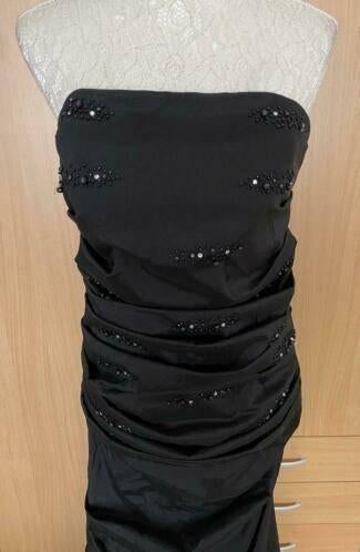 Lange zwarte jurk met stola en handschoenen maat 42, Galajurk, Zwart, Maat 42/44 (L), Ophalen of Verzenden