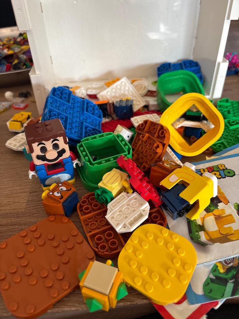 LEGO Super Mario partij met Mario figuur, Ophalen of Verzenden, Gebruikt, Losse stenen, Lego
