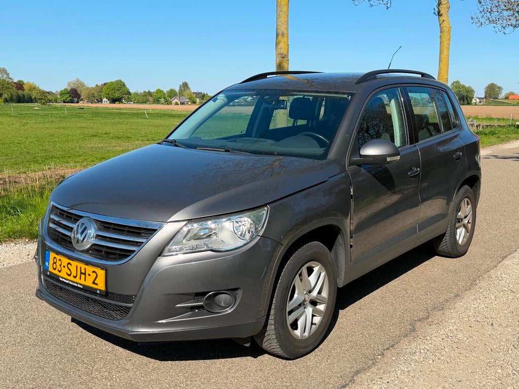 Volkswagen Tiguan 1.4 TSI Comfort&Design Lichte Schade APK 0, Auto's, Volkswagen, Bedrijf, Te koop, Tiguan, ABS, Airbags, Airconditioning