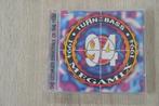 TURN UP THE BASS == MEGAMIX 1994, Cd's en Dvd's, Verzenden, Zo goed als nieuw, Dance Populair, Boxset