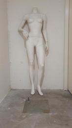 Vrouwelijke paspop zonder hoofd – wit model, Ophalen of Verzenden