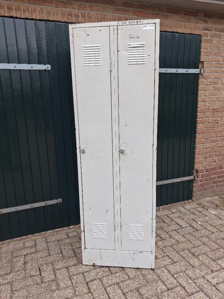 Stalen kast / lockerkast, Huis en Inrichting, Kasten | Lockerkasten, Ophalen, Gebruikt