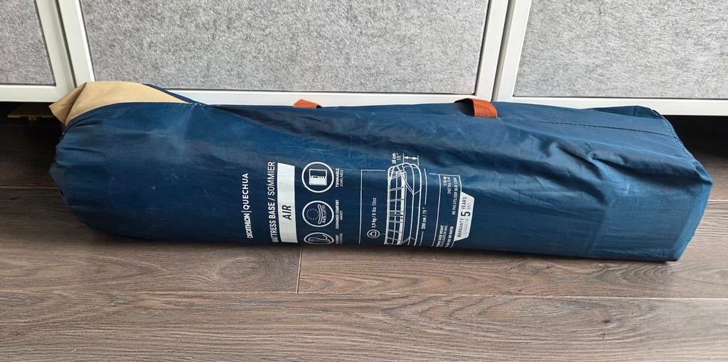 Decathlon Opblaasbaar Veldbed/Lattenbodem Matrasbasis, Caravans en Kamperen, Luchtbedden, Ophalen of Verzenden