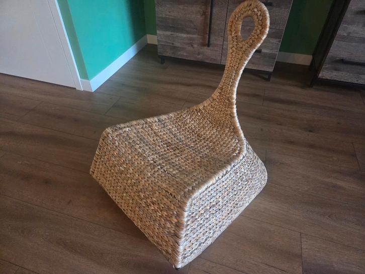 Ikea Gullholmen schommelstoel (gratis), Huis en Inrichting, Stoelen, Gebruikt, Eén, Riet of Rotan, Bruin, Ophalen