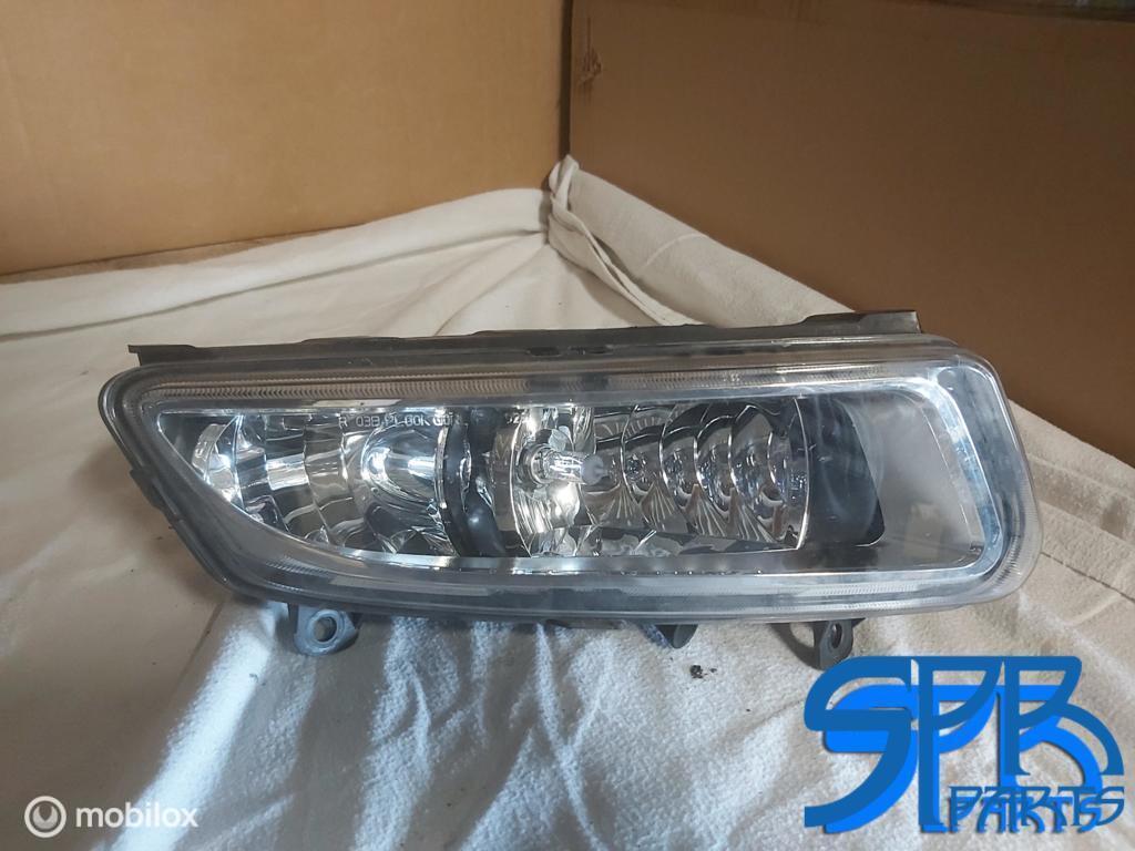 VW POLO 6R RECHTS MISTLAMP MISTLICHT Mist licht 6R0941062C, Gebruikt, Volkswagen, Ophalen of Verzenden, Volkswagen