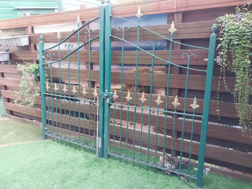 Ijzeren poort, Ophalen, Gebruikt, 150 tot 200 cm, IJzer