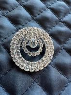 Vintage Monet Broche met Strass - Elegant & Tijdloos, Overige materialen, 4 tot 7 cm, Gebruikt, Ophalen of Verzenden