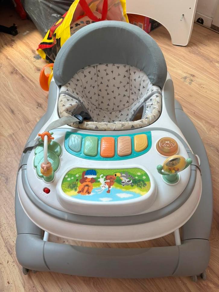 Topmark loopstoel, Kinderen en Baby's, Speelgoed | Babyspeelgoed, Zo goed als nieuw, Overige typen, Met geluid, Ophalen