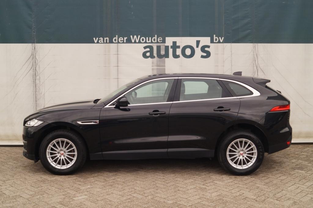 Jaguar F-Pace 2.0d 180pk AWD Prestige -LEER-NAVI-CAM-ECC-, Auto's, Jaguar, Gebruikt, 4 cilinders, 2000 kg, Zwart