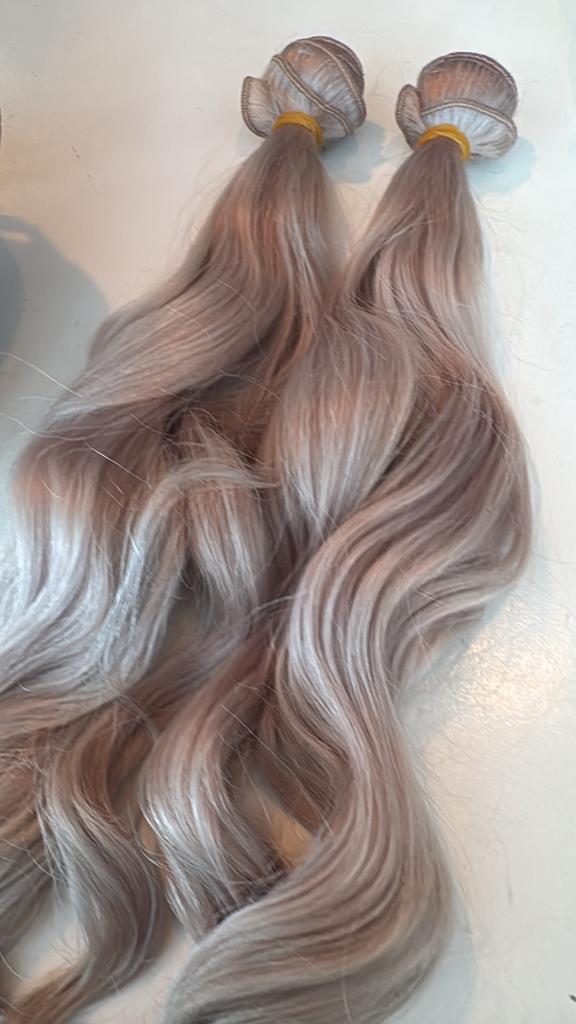 Zilverblonde human hair bundels met slag, ca. 60 cm, Sieraden, Tassen en Uiterlijk, Uiterlijk | Haarverzorging, Ophalen of Verzenden