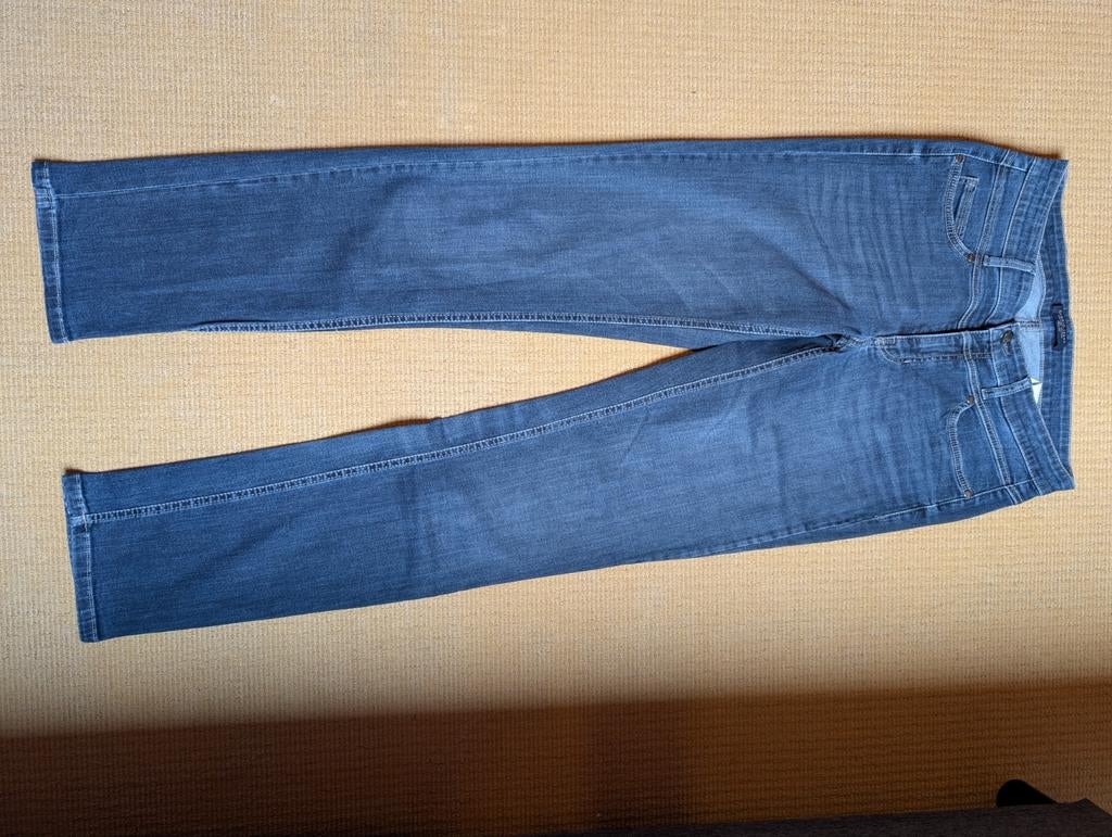Cambio spijkerbroek maat 42 - goede staat, Kleding | Dames, Spijkerbroeken en Jeans, Cambio, Blauw, Ophalen of Verzenden, W33 - W36 (confectie 42/44)