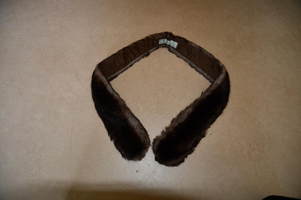 Stola in bruin nep bont, Maat 38/40 (M), Ophalen of Verzenden, Sjaal, Onbekend