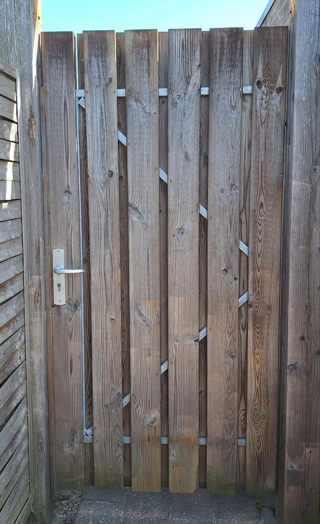 Schuttingdeur van geïmpregneerd hout (zonder cilinder), Ophalen, Minder dan 3 meter, Hout, 1 tot 2 meter