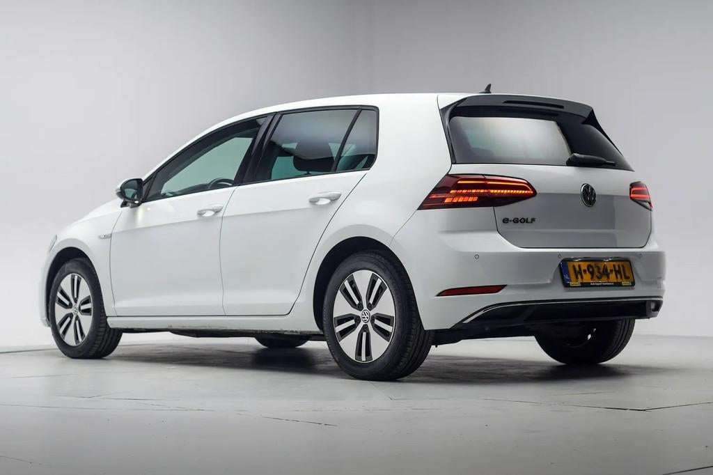Volkswagen e-Golf E-DITION [ Navi Virtual Adapt.cruise LED ], Auto's, Volkswagen, Automaat, Gebruikt, Wit, Origineel Nederlands