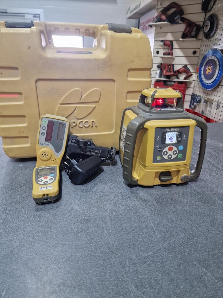 Topcon SV2S dubbel afschotlaser RC60 ontvanger lader, Verzenden, Gebruikt, Afstand