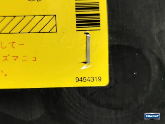 Vloerplaat bagageruimte van een Volvo V70, Gebruikt, -, -, Ophalen of Verzenden