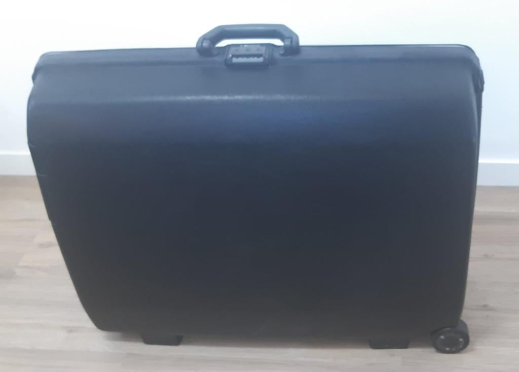 Te koop 2 grote Samsonite koffers, Sieraden, Tassen en Uiterlijk, Koffers, Gebruikt, Hard kunststof, 70 cm of meer, 55 cm of meer